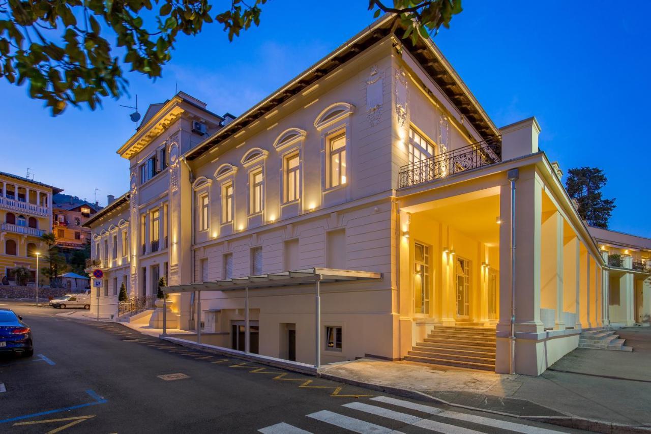 Studio Apartments In Center Of Opatija Exterior photo